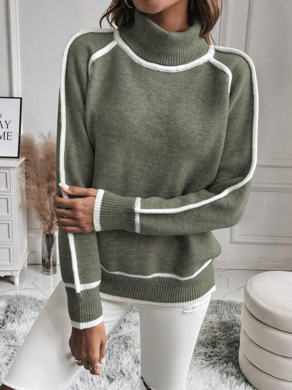 Relaxed Turtleneck Sweater for Women